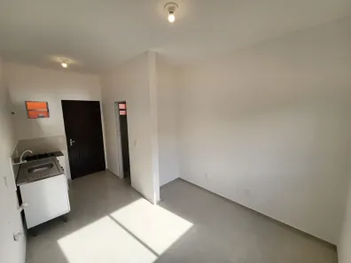 Kitnet para alugar, 20m² no Ulysses Guimarães, Joinville
