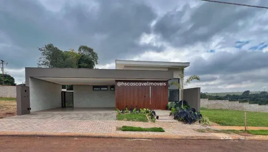 Casa de Condomínio com 3 Quartos à venda, 190m² no Brasília, Cascavel
