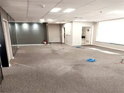 Sala Comercial à venda, 405m² no Jardim das Acácias, São Paulo