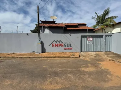Casa com 3 Quartos para alugar, 113m² no Plano Diretor Sul, Palmas