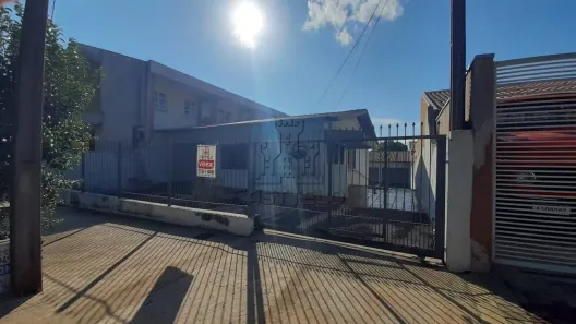 Casa com 4 Quartos à venda, 147m² no Jardim Esperança, Londrina