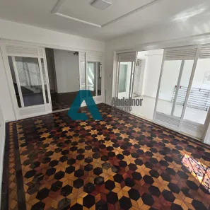 Imóvel Comercial com 4 Quartos para alugar, 276m² no São Brás, Belém