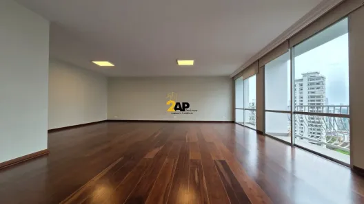 Apartamento com 4 Quartos para alugar, 230m² no Real Parque, São Paulo