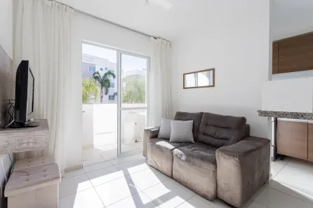 Apartamento com 2 Quartos para alugar, 60m² no Canasvieiras, Florianópolis