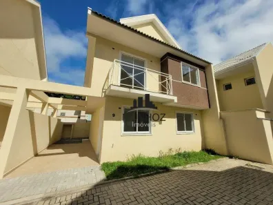 Sobrado com 3 Quartos à venda, 119m² no Taboão, Curitiba