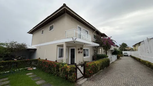 Casa de Condomínio com 3 Quartos para alugar, 140m² no Stella Maris, Salvador