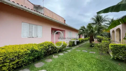Casa com 7 Quartos à venda, 121m² no Balneário Stella Maris, Peruíbe