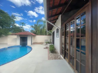 Casa com 4 Quartos para alugar, 167m² no Rau, Jaraguá do Sul