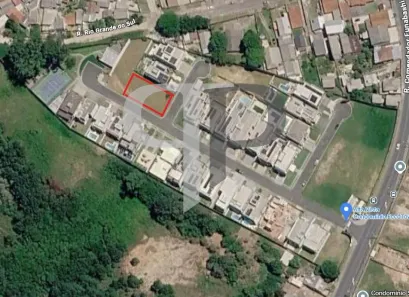 Lote/Terreno à venda, 700m² no Campo Pequeno, Colombo
