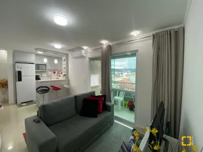 Apartamento com 2 Quartos à venda, 75m² no Centro, Palhoça