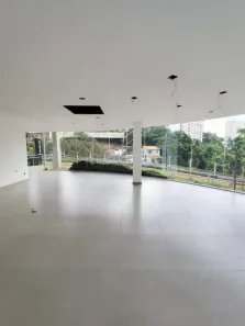 Ponto Comercial à venda, 235m² no Santa Lúcia, Belo Horizonte