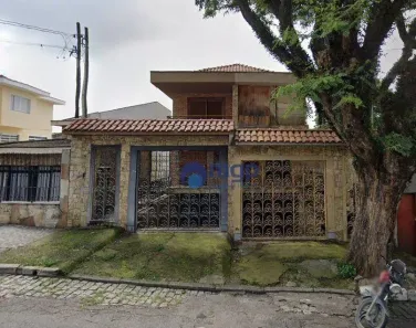 Sobrado com 3 Quartos à venda, 255m² no Vila Nivi, São Paulo
