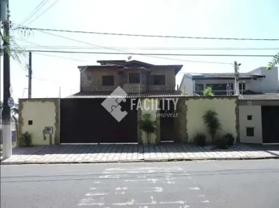 Sobrado com 8 Quartos para alugar, 515m² no Bairro das Palmeiras, Campinas