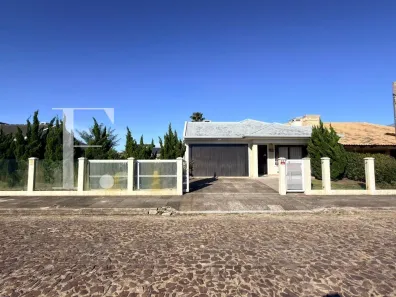 Casa com 3 Quartos à venda, 180m² no XANGRI-LÁ, Xangri-lá