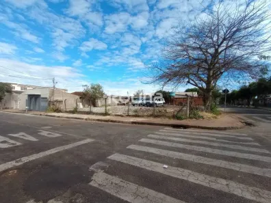 Lote/Terreno para alugar, 625m² no Brasil, Uberlândia