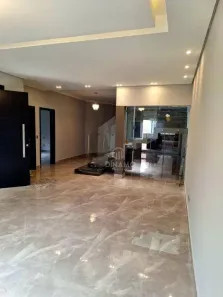 Sobrado com 4 Quartos à venda, 260m² no Jardim Califórnia, Ribeirão Preto