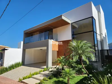 Casa de Condomínio com 4 Quartos à venda, 350m² no Salvaterra, Juiz de Fora