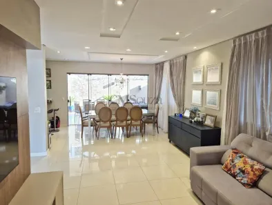 Casa de Condomínio com 3 Quartos à venda, 217m² no Esperança, Londrina