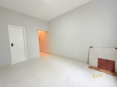 Kitnet com 1 Quarto à venda, 21m² no Ponta da Praia, Santos