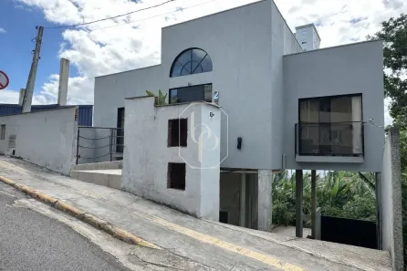 Casa com 3 Quartos à venda, 130m² no Vila Nova, Porto Belo