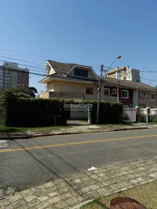 Sobrado com 3 Quartos à venda, 137m² no Centro, Pinhais
