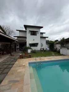 Casa com 4 Quartos à venda, 190m² no Maravista, Niterói
