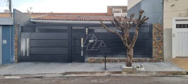 Casa com 3 Quartos à venda, 198m² no Jardim Sasazaki, Marília