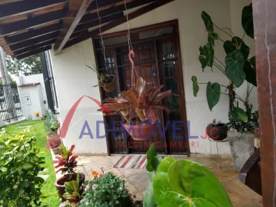 Casa com 5 Quartos à venda, 250m² no Jardim Camburi, Vitória