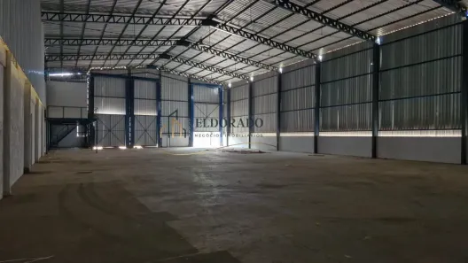 Galpão/Depósito/Armazém para alugar, 1600m² no Distrito Industrial, Cuiabá