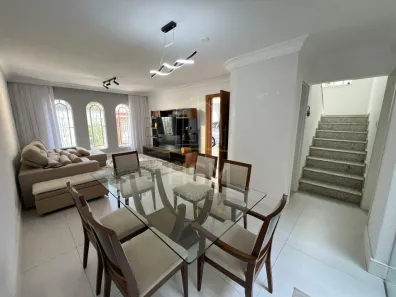 Sobrado com 3 Quartos à venda, 212m² no Nova Petrópolis, São Bernardo do Campo