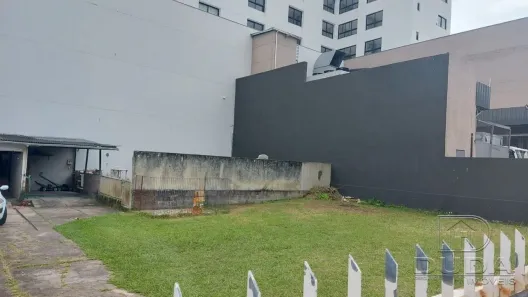 Lote/Terreno à venda, 587m² no Saco dos Limões, Florianópolis