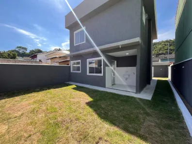 Casa de Condomínio com 3 Quartos à venda, 117m² no Várzea das Moças, São Gonçalo