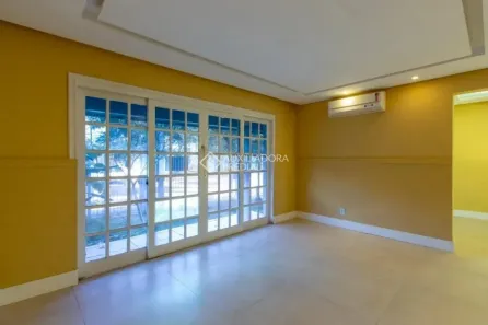 Casa com 5 Quartos para alugar, 284m² no Ipanema, Porto Alegre