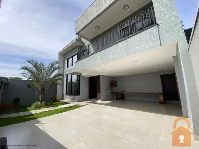 Sobrado com 3 Quartos à venda, 259m² no Residencial Parque do Lago, Campo Mourão