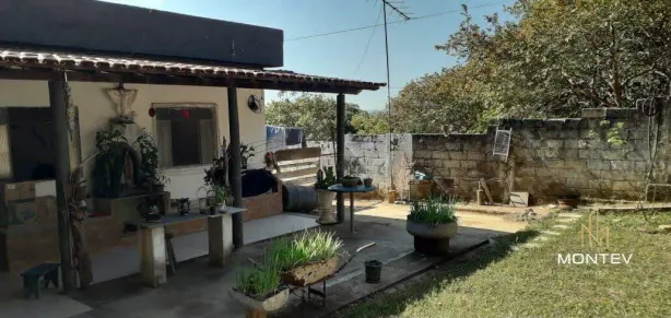 Fazenda/Sítio com 3 Quartos à venda, 70m² no Realengo, Divinópolis