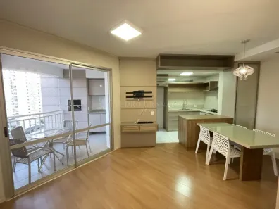 Apartamento com 3 Quartos para alugar, 76m² no Zona 08, Maringá