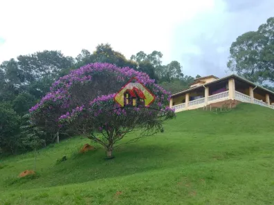 Fazenda/Sítio com 5 Quartos à venda, 5000m² no Registro, Taubaté