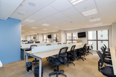 Sala Comercial à venda, 176m² no Centro, Curitiba