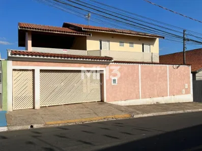 Sobrado com 4 Quartos à venda, 189m² no Parque Silva Azevedo (Nova Veneza), Sumaré