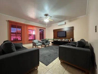 Sobrado com 4 Quartos à venda, 329m² no São Manoel, Americana