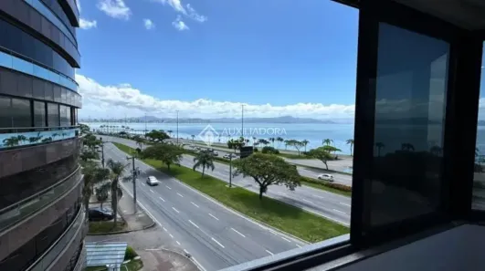 Apartamento com 3 Quartos à venda, 158m² no Agronômica, Florianópolis