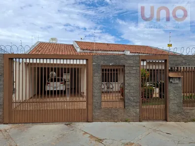 Imóvel Comercial com 3 Quartos para alugar, 200m² no Vila Alba, Campo Grande