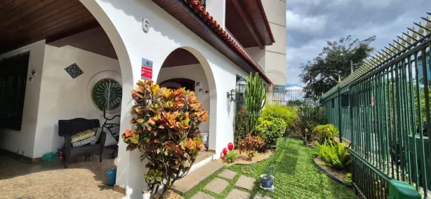 Casa com 3 Quartos à venda, 403m² no São Francisco, Niterói