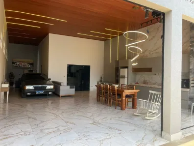 Casa com 3 Quartos à venda, 330m² no Condomínio das Esmeraldas, Goiânia