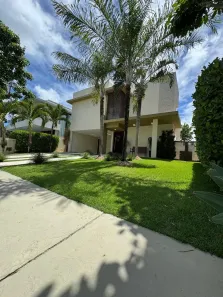 Casa de Condomínio com 3 Quartos para alugar, 289m² no Alphaville (Abrantes), Camaçari