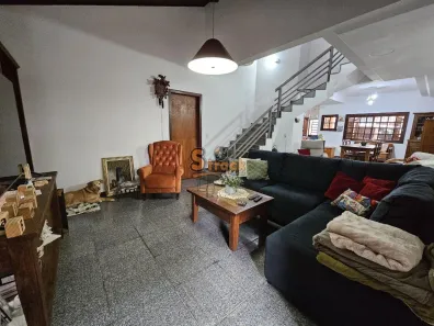 Casa com 3 Quartos à venda, 324m² no Pinheiro, São Leopoldo