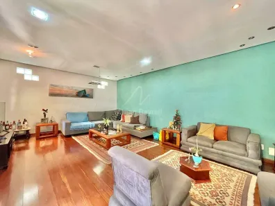 Casa com 3 Quartos à venda, 280m² no Serra, Belo Horizonte