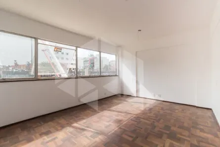 Ponto Comercial para alugar, 31m² no Auxiliadora, Porto Alegre