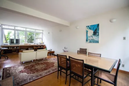 Casa com 3 Quartos à venda, 250m² no Sumaré, São Paulo