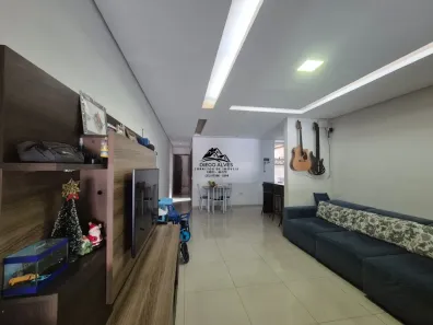 Casa com 2 Quartos à venda, 123m² no Senhora de Fátima, Betim